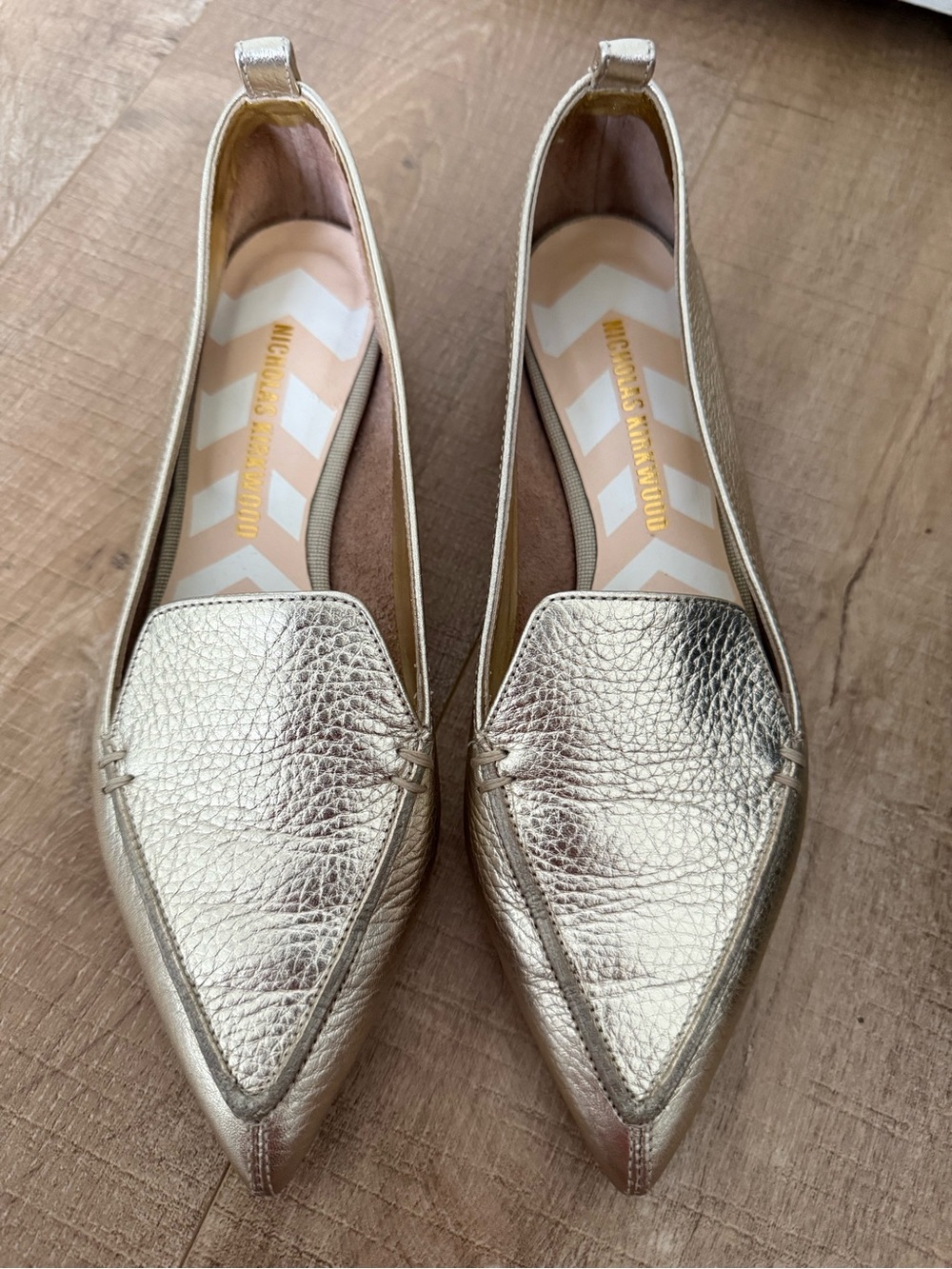 Nicholas Kirkwood Beya Gold Leather Pointed Loafers 35.5